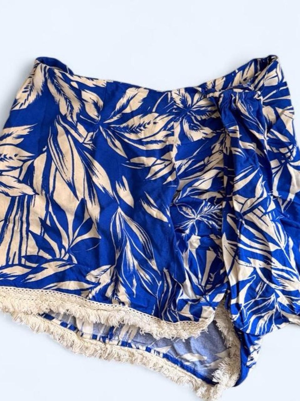 Zara Blue and Cream Tropical Print Skort with Fringe Hem